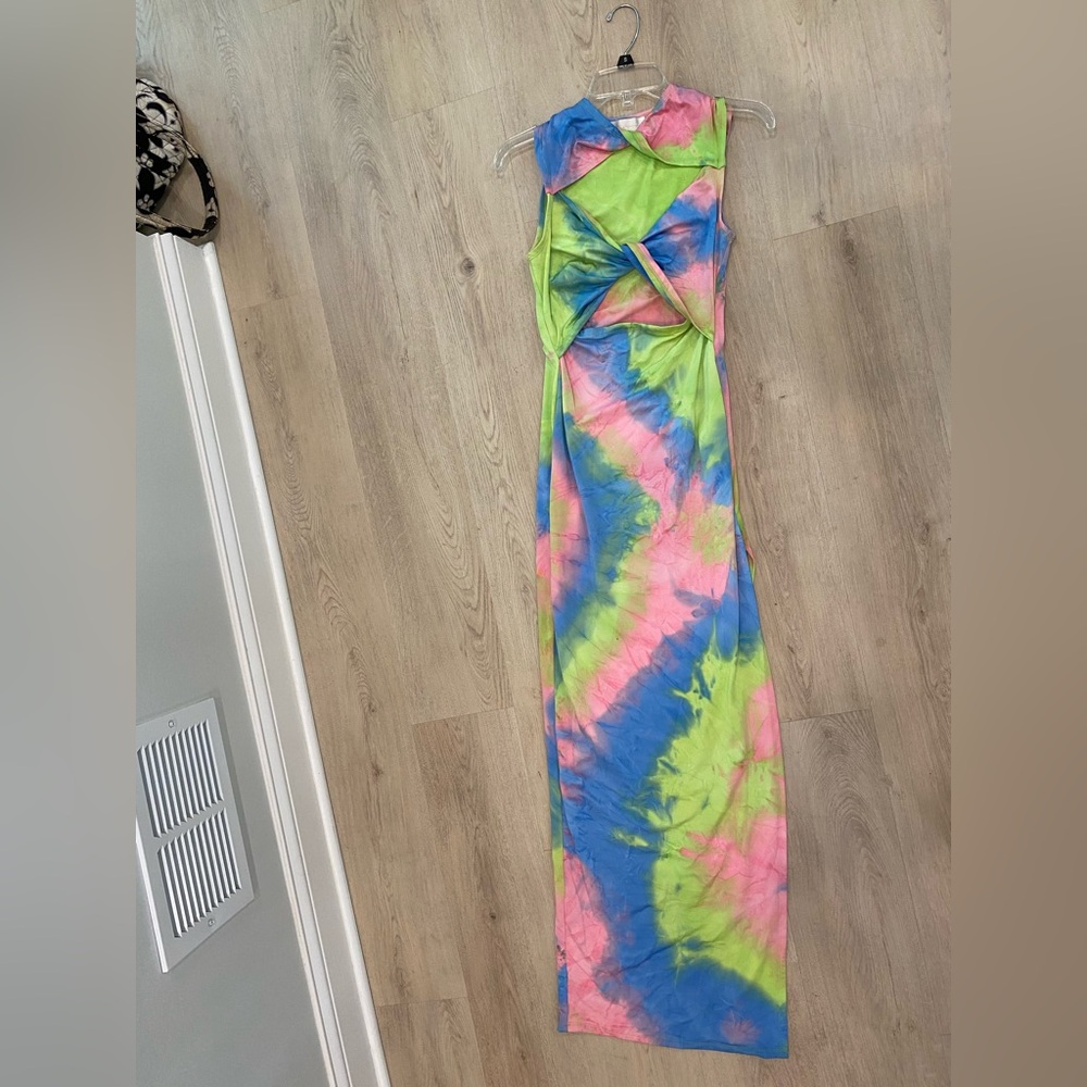 Bronx and Branco tie dye twist top dress with slit